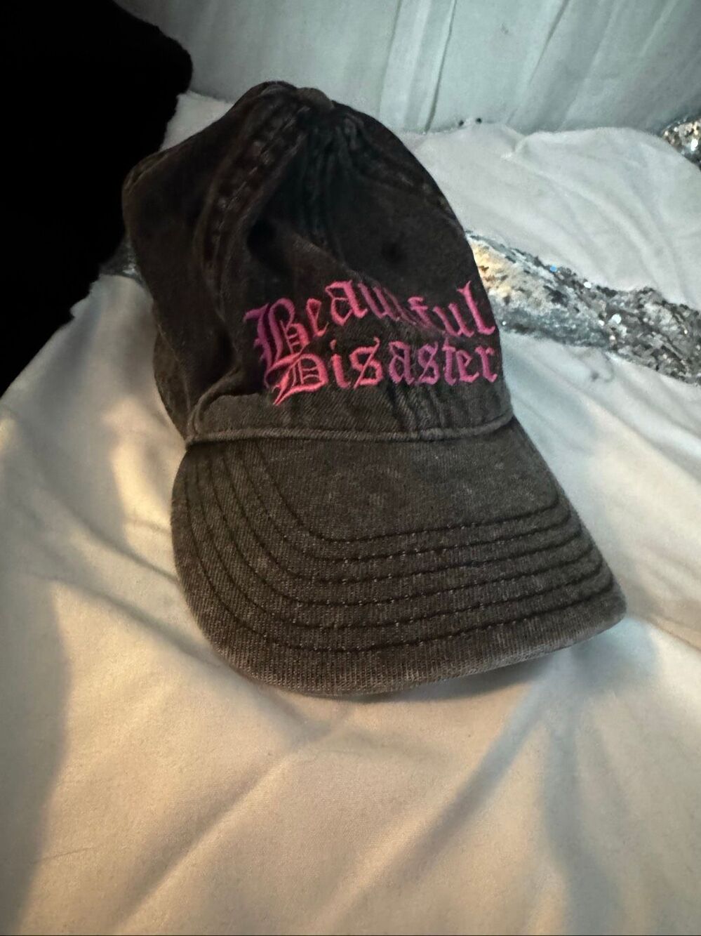 Vintage beautiful disaster denim:Jean grey/black pink embroidered baseball hat c